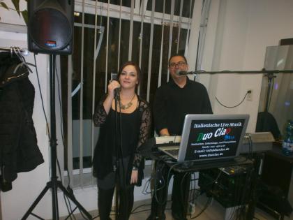 ITALIENISCHE LIVE MUSIK INTERNATIONALE MUSIK BAND DUOCIAO