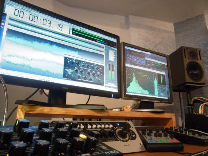 Tonstudio in Berlin - Mastering, Sprachaufnahmen, Voice Over und Filmton