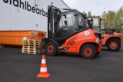 Staplerkurs Fahrtraining Einsteiger und Profis