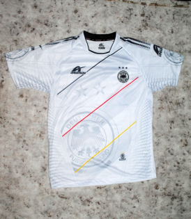 Triko der deutschen Fussballnationalmannschaft