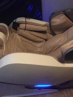 Massage Chair Cascom Model: CMS - 1302 C