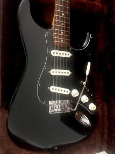 Fender Stratocaster 1976 Schwarz