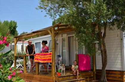 Urlaub 2022 in einem Mobilheim im 4 sterne Campingplatz im Hérault