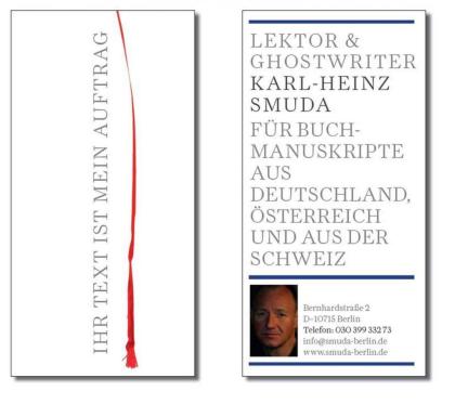 Der Lektor korrigiert das Buchmanuskript