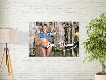 BEYONCÉ im Bikini. Souvenir. Super Deko. Geschenkidee. Einmalig! Wandbild. Neuhe