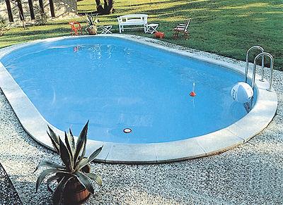 Schwimmingpool,oval