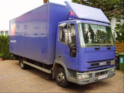 IVECO 75E14 Koffer mit Ladebordwand