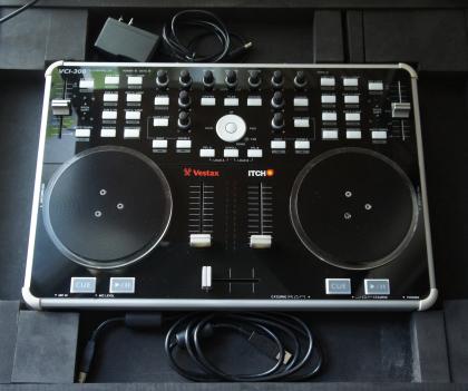 Vestax VCI-300 Professional DJ-Controller