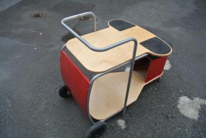 Ikea-Roll-Computertisch