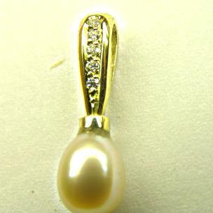 ORIENTPERLE-GOLDANHG,NUR16,84