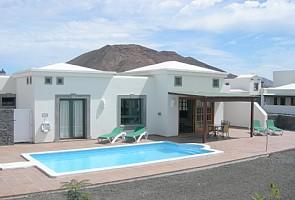 Lanzarote villa mit pool