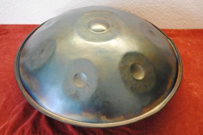 Handpan BalkanPan D Integral scale