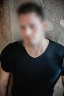 Charmanter gebildeter Escort Gentleman / Callboy