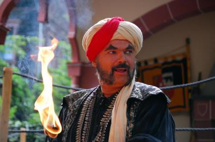 ALADIN - orientalischer Zauberer, Fakir u. Feuerspucker f. Event, Firmenfeier pr