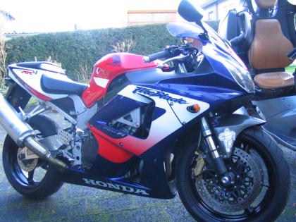 HONDA CBR 900 RR Fireblade, SC44