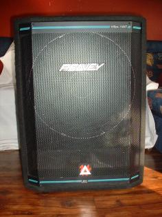 PeavyHisys118xT Bassbox