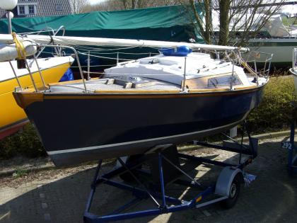 Waarship 570 Bj 1980, Yamaha 10 PS Außenborder