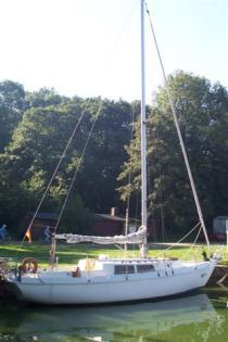 Segelyacht mit Kiel, 4 Kojen,