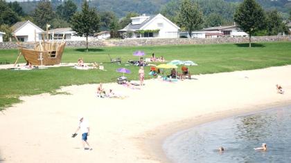 Zu vermieten Mobilheim am Wasser in Holland mit Sandstrand eine Stunde vom Ruhrg
