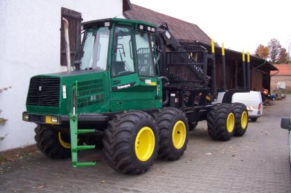 Forstmaschine Forwarder Timberjack 1410