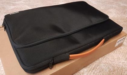 Notebook DELL Inspiron 15 AMD 5000 Series 5505 + Zub.