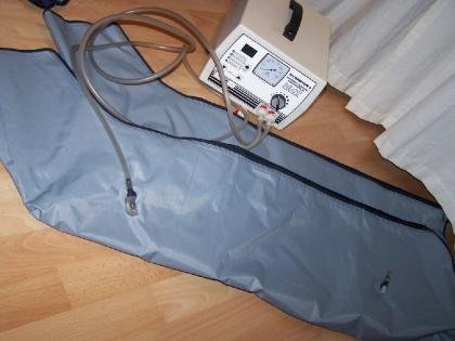 Aeropressurgerät für Lymphdrainage und Liege