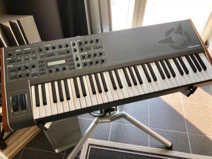 Access Virus Ti2 Synthesizer