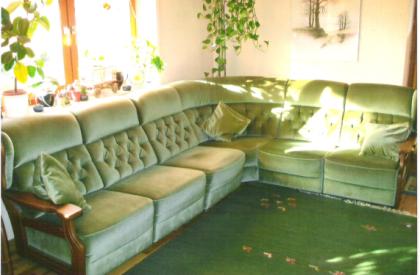 Biete gruene Couch-Garnitur von der Fa. Himmola an