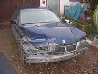 BMW 320 i Unfallfahrzeug