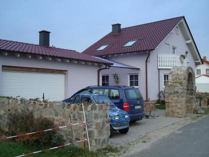 Verkaufe  freistehende DoppelHaushälfte