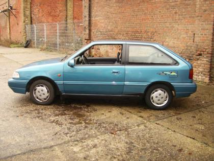 Hyundai Pony 1.5i GS Euro 2 AUTOMATIK