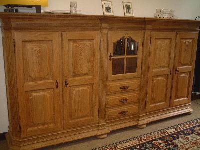 Hochwertiger Eichenschrank
