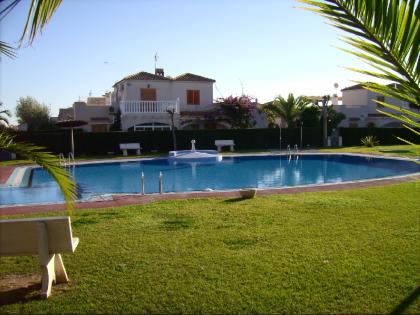 Schönes, strandnahes Ferienhaus mit 3 Schlafz. in Orihuela Costa südl. Costa Bla