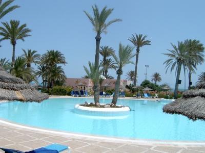 Tunesien, 4-Sterne-Hotel, DZ, All Inclusive  Flug ab 390 €