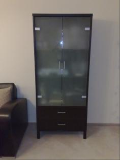 Neuwertiges Highboard