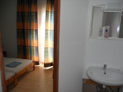 KROATIEN FERIENWOHNUNGEN FERIENHAUS Insel PAG 3 FeWo j 6, 8 Person Extra 5 Schla