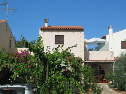 Haus auf Westkreta mit Garten