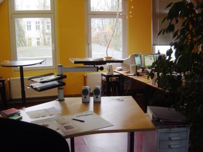 Mitten in der Schanze   gegenüber vom  Cafe  unter den Linden  2 Arbeitsplätze i