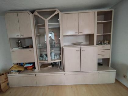 Wohnzimmerschrank
