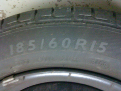 185/ 60 R15 84H Sommerreifen+Felgen von Dunlop 4 Stück