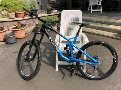 Canyon Strive CF 7.0 Gr. L 27, 5“ Von Januar2021 Enduro Downhill