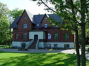 Ostsee Insel Rügen-Ferienwohnung im  Gutshaus