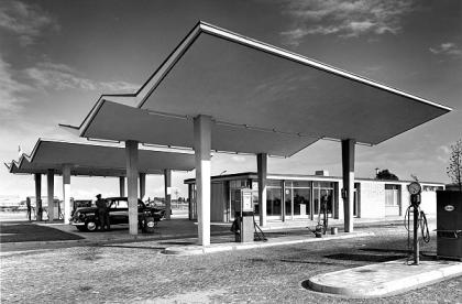Wir suchen eine freie Tankstelle im Raum Düsseldorf/Köln zum Pachten