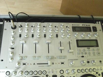 OMNITRONIC EX-840 Digital-Effects-Mixer