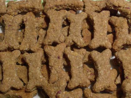 Heidis-Naturleckerlis, natürlich backen für Tiere