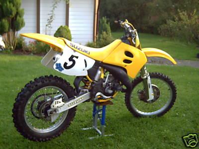 Suzuki RM 125ccm Vollcross