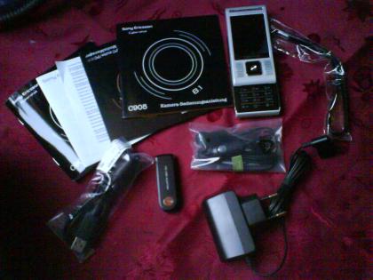 Sony Ericsson C905  8,1 Megapixel   am 24.12 da