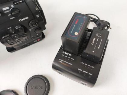 Canon Eos C300 Professionnel Camcorder