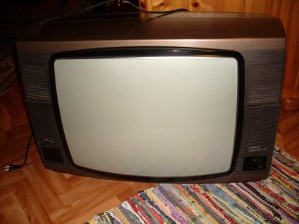 Großer Fernseher