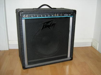 Amp PEAVEY Basic 60